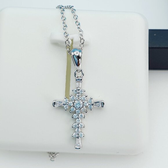 "925 Sterling Silver Cubic Zircon Necklace, UU1P7A7003 - Picture 1 of 9